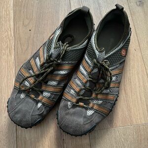 Vintage Contact sneakers